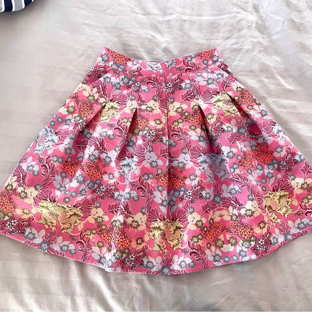 Bebe Floral Jacquard Mini Skirt